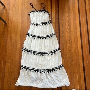 NEW L’ATISTE by Amy maxi dress L large white black tired resortwear sundress